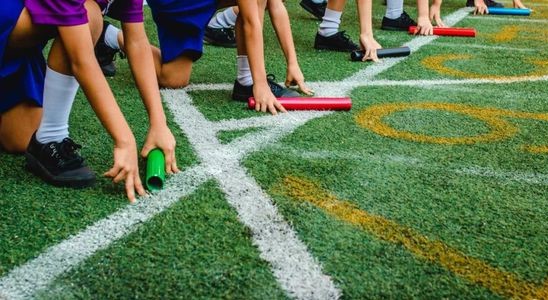 延迟放学、校内托管，爆发前夜的校内课